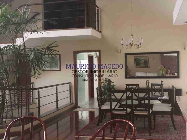 Casa para Venda em Santana de Parnaíba - 4