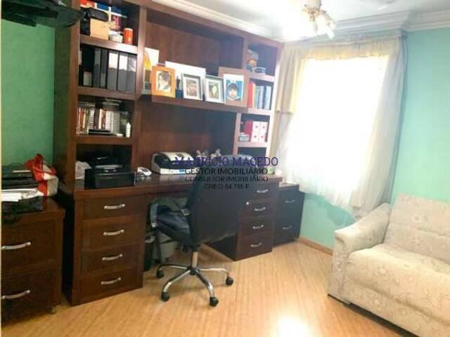 Casa para Venda em Santana de Parnaíba - 3