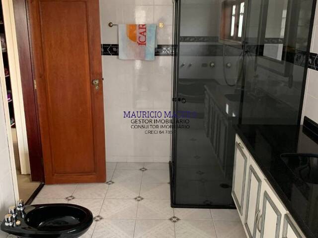 Casa para Venda em Santana de Parnaíba - 4