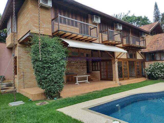 #1748 - Casa para Venda em Barueri - SP