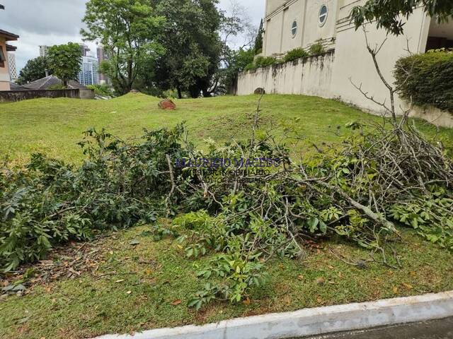 #1759 - Terreno para Venda em Santana de Parnaíba - SP - 1