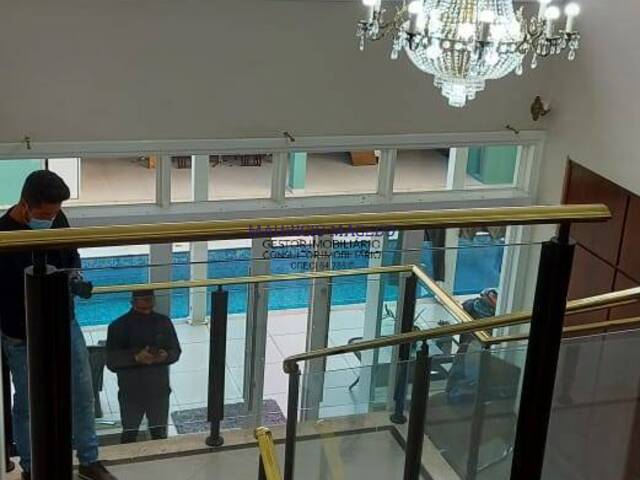 #1762 - Casa para Venda em Barueri - SP