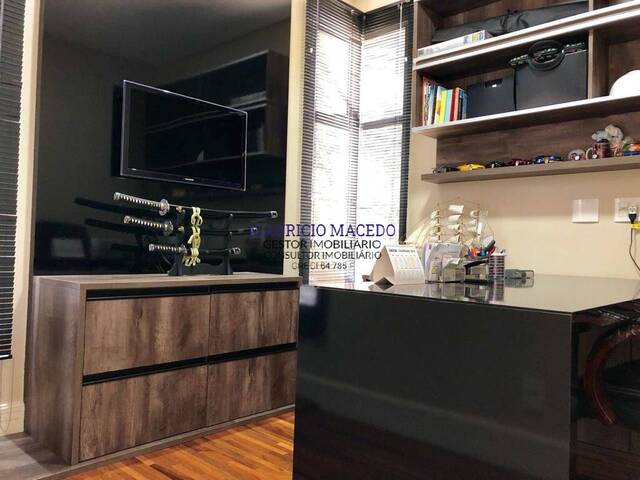 Casa para Venda em Santana de Parnaíba - 5