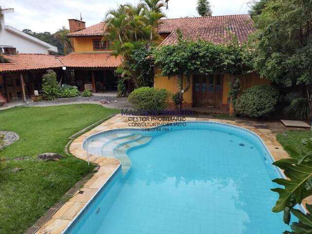 #1806 - Casa para Venda em Barueri - SP