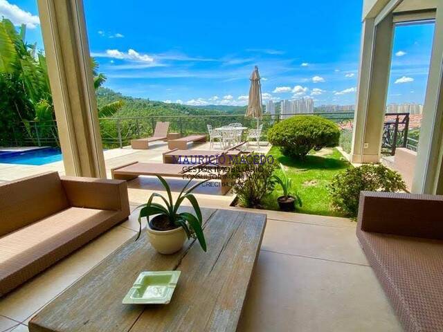 #1419 - Casa para Venda em Santana de Parnaíba - SP