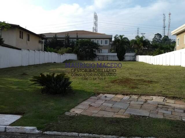 #1817 - Terreno para Venda em Santana de Parnaíba - SP