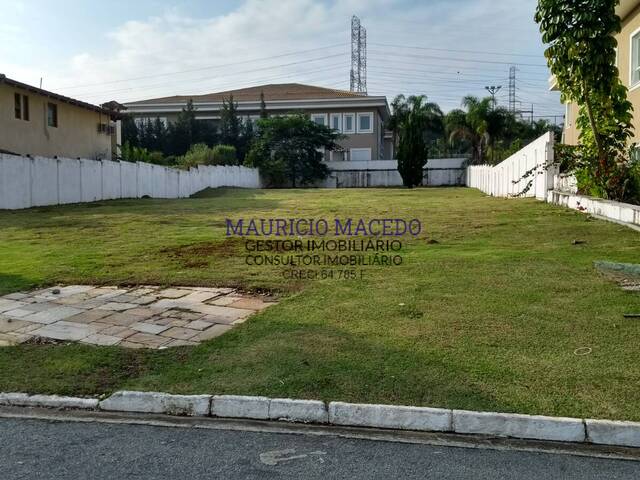 #1817 - Terreno para Venda em Santana de Parnaíba - SP