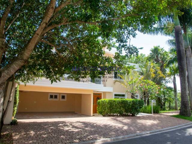#1822 - Casa para Venda em Santana de Parnaíba - SP