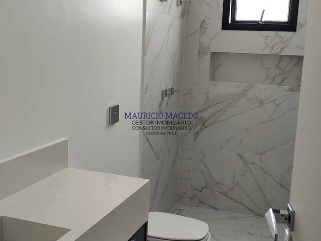 #1828 - Casa para Venda em Barueri - SP