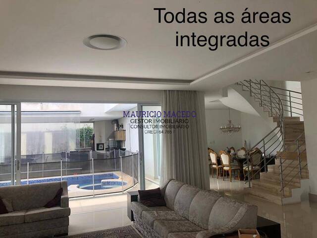 Casa para Venda em Santana de Parnaíba - 4
