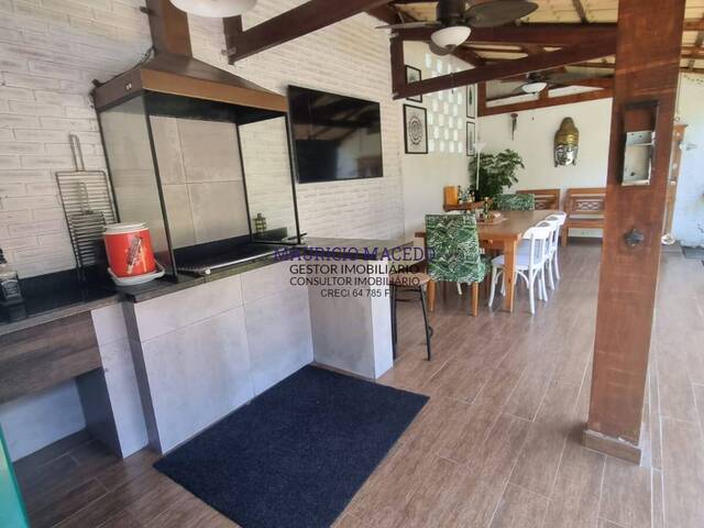 #1844 - Casa para Venda em Santana de Parnaíba - SP