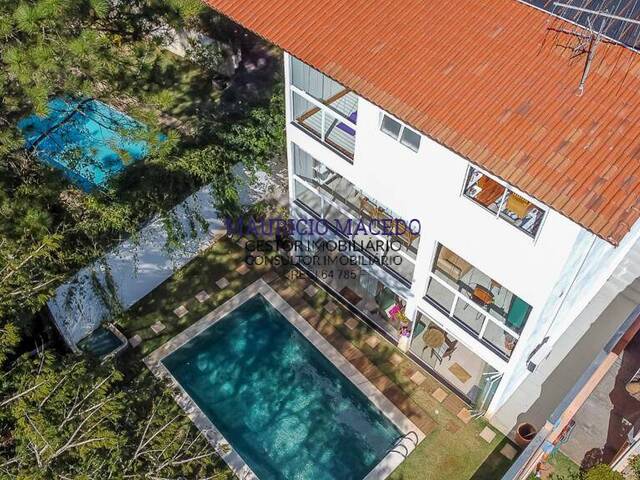 #1845 - Casa para Venda em Santana de Parnaíba - SP