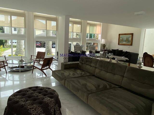 #1848 - Casa para Venda em Barueri - SP