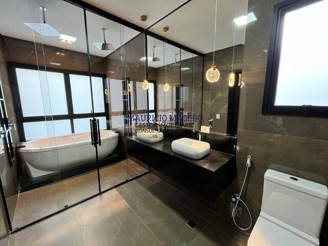 #1849 - Casa para Venda em Santana de Parnaíba - SP