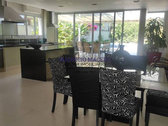 Casa para Venda em Santana de Parnaíba - 4