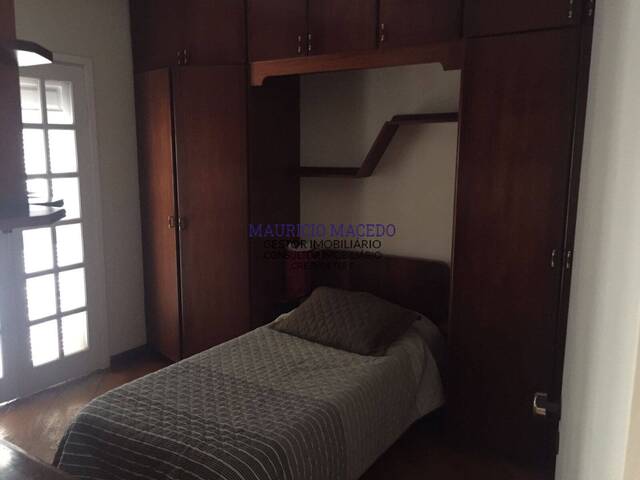 Casa para Venda em Santana de Parnaíba - 4