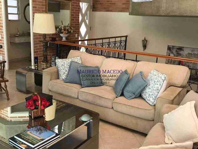 #1875 - Casa para Venda em Barueri - SP