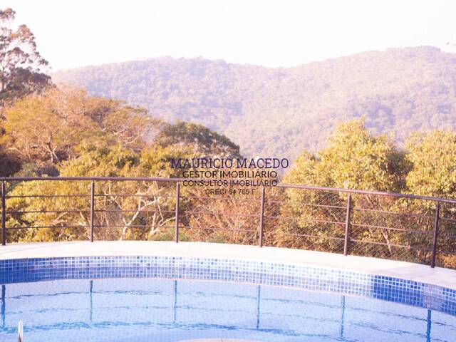 Casa para Venda em Santana de Parnaíba - 2
