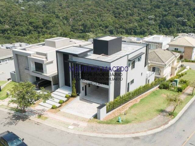 Casa para Venda em Santana de Parnaíba - 2