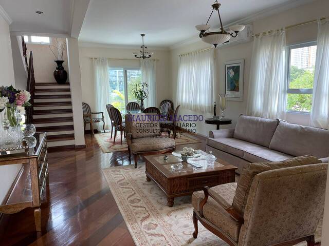 Casa para Venda em Santana de Parnaíba - 4