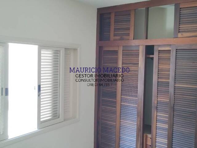 #1901 - Casa para Locação em Santana de Parnaíba - SP