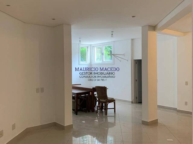 #1299 - Casa para Locação em Santana de Parnaíba - SP