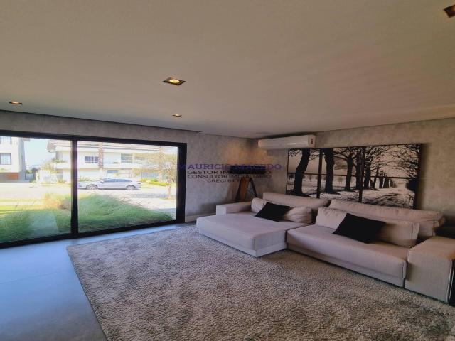 Casa para Venda em Santana de Parnaíba - 4