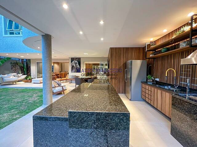 Casa para Venda em Santana de Parnaíba - 5