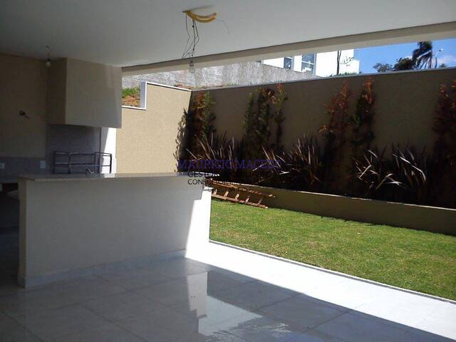 Casa para Venda em Santana de Parnaíba - 5