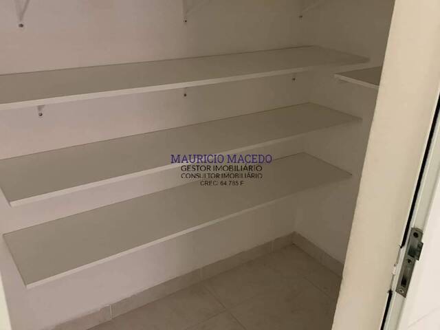 Casa para Venda em Santana de Parnaíba - 4