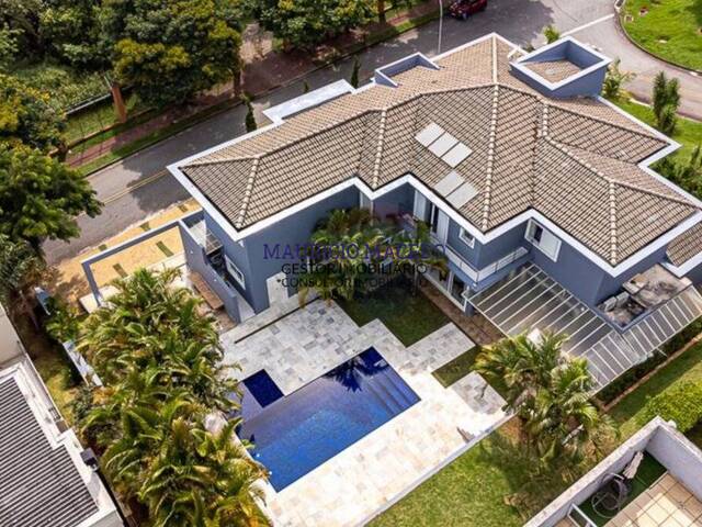 #1642 - Casa para Venda em Santana de Parnaíba - SP