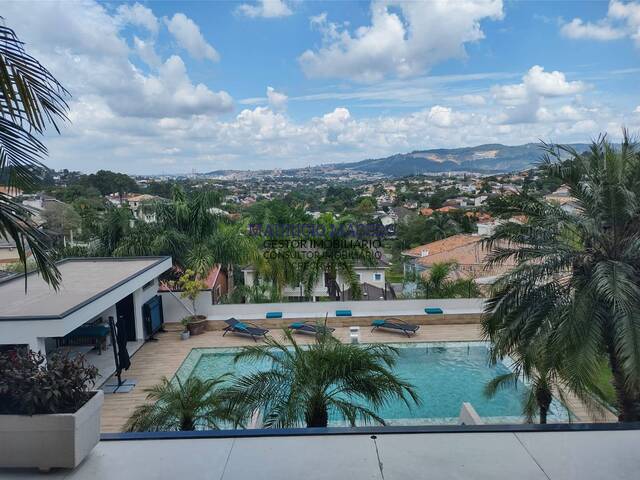 Casa para Venda em Santana de Parnaíba - 2