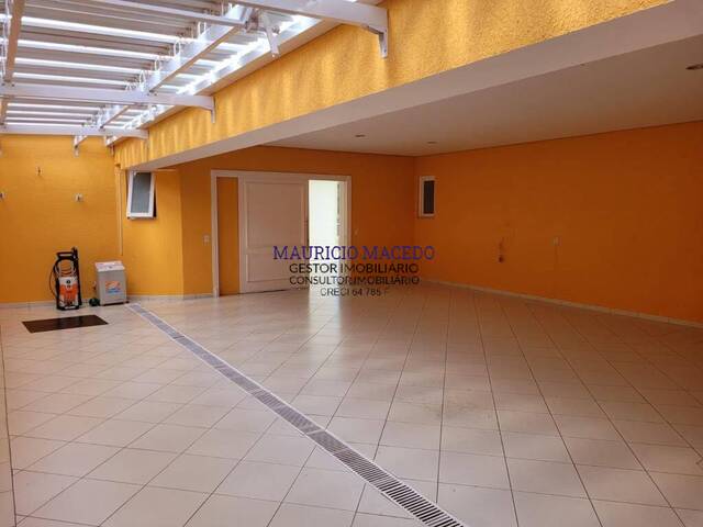 #2006 - Casa para Venda em Santana de Parnaíba - SP