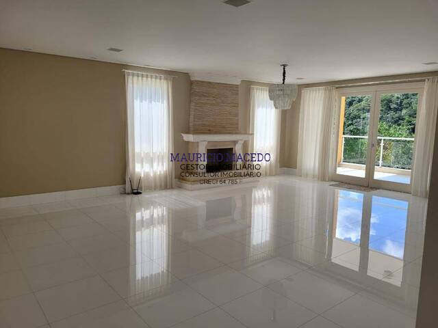 Casa para Venda em Santana de Parnaíba - 5
