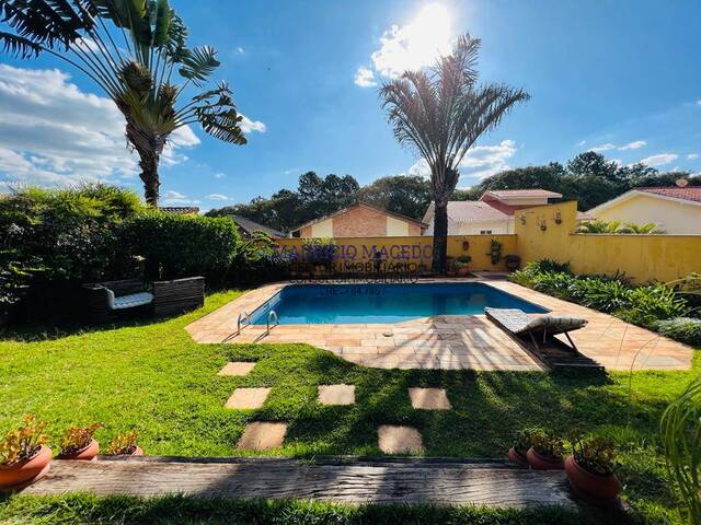 Casa para Venda em Santana de Parnaíba - 5