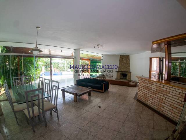 Casa para Venda em Santana de Parnaíba - 4