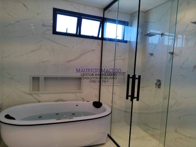 #2025 - Casa para Venda em Barueri - SP