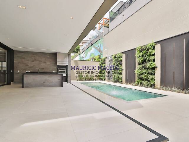 Casa para Venda em Santana de Parnaíba - 4