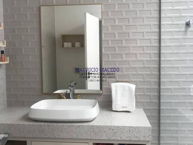 Casa para Venda em Santana de Parnaíba - 5