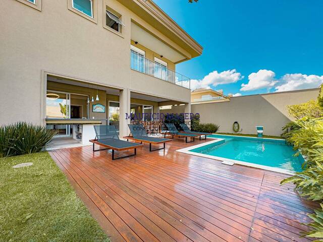 #2054 - Casa para Venda em Santana de Parnaíba - SP