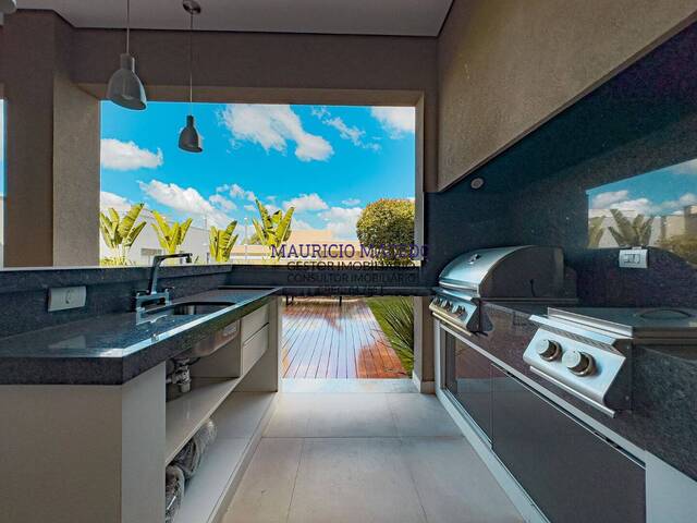 Casa para Venda em Santana de Parnaíba - 5