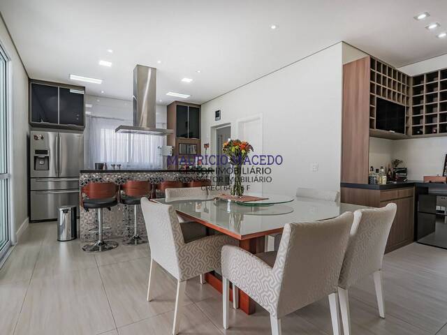 Casa para Venda em Santana de Parnaíba - 5