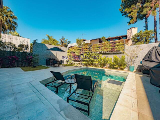 Casa para Venda em Santana de Parnaíba - 3