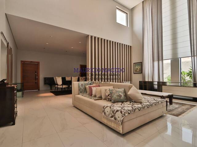 Casa para Venda em Santana de Parnaíba - 2