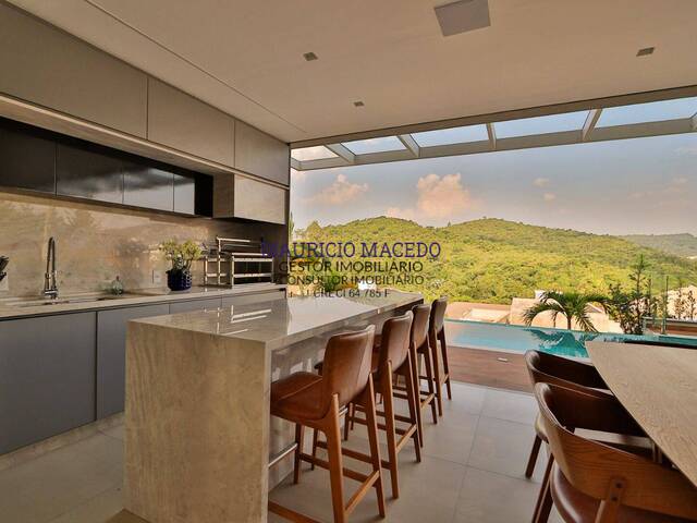 Casa para Venda em Santana de Parnaíba - 5