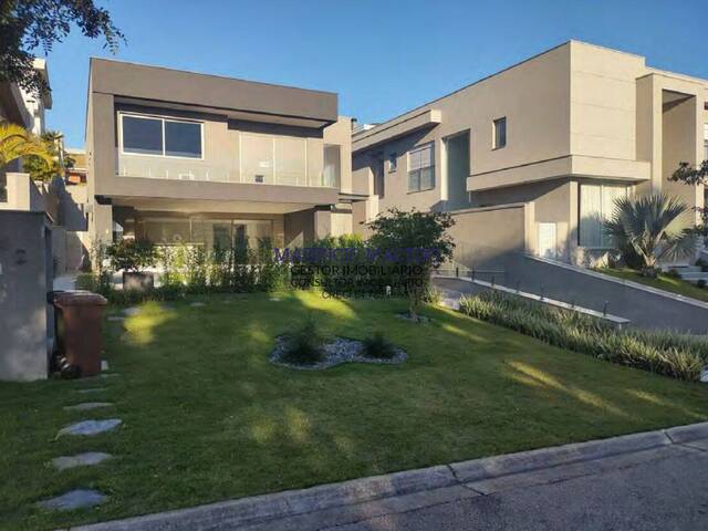Casa para Venda em Santana de Parnaíba - 4