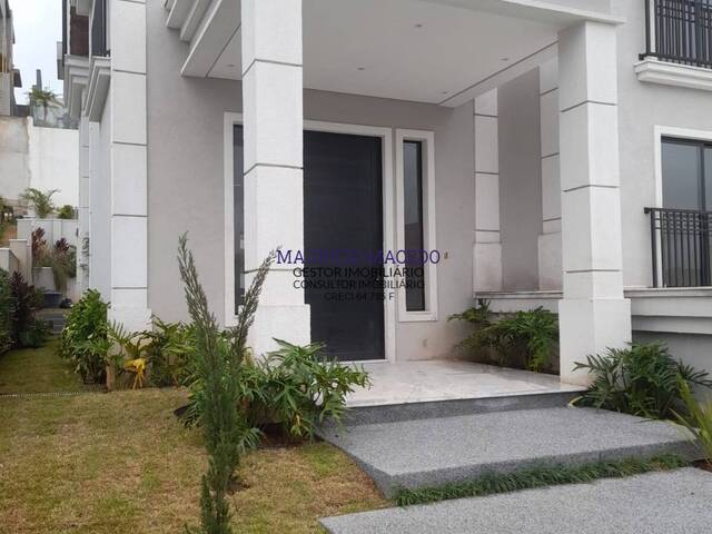 #2089 - Casa para Venda em Santana de Parnaíba - SP