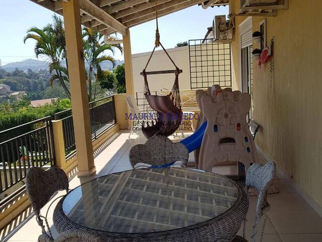 #2098 - Casa para Venda em Santana de Parnaíba - SP