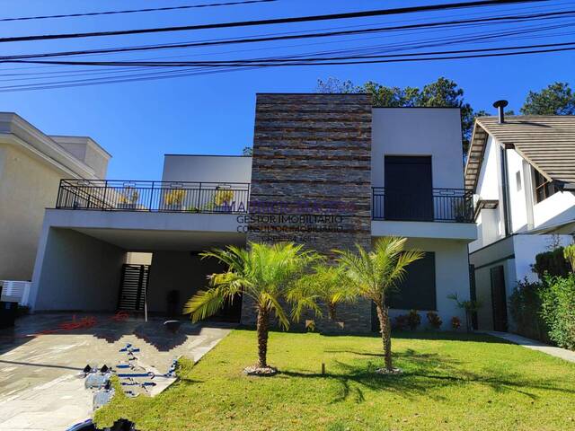 #2114 - Casa para Venda em Santana de Parnaíba - SP
