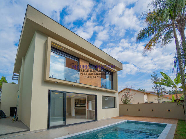 Casa para Venda em Santana de Parnaíba - 2